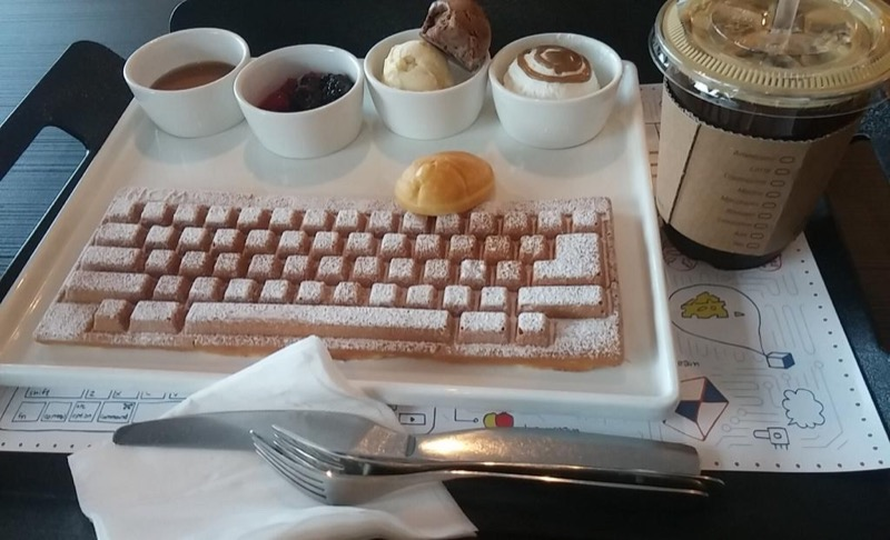 Illustration for article titled WASD? This Keyboard Is WAFFLES